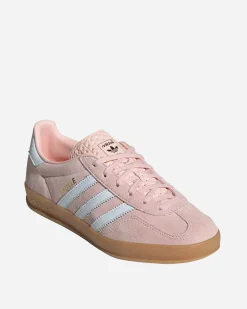 Gazelle Indoor
